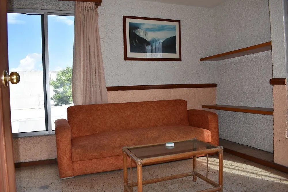 מלון Garden Suites קנקון